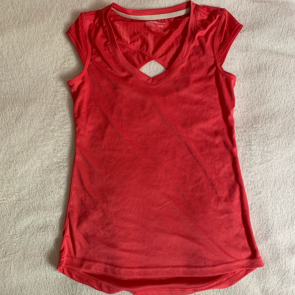 ⭐️2/25⭐️ Diadora Workout Shirt